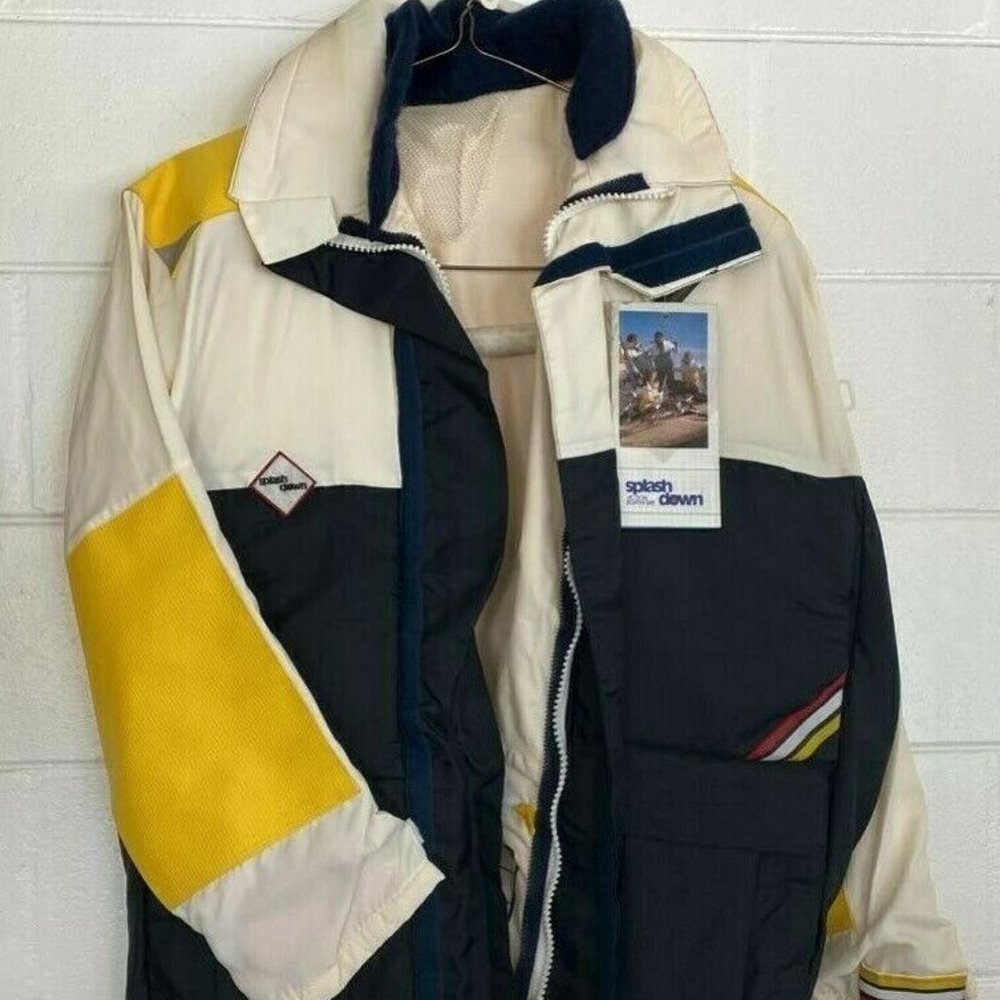 NWT SPLASH DOWN ACTIVE BOATWEAR MAGELLAN ll WATERPROOF HOODED JACKET/COAT SMALL